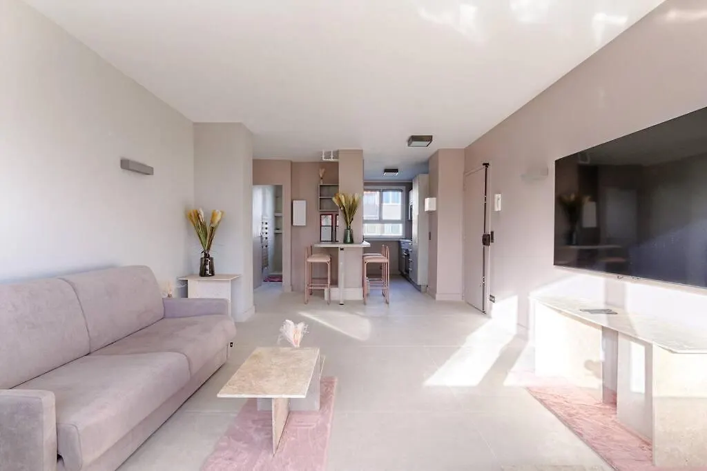 Magnifique Appartement A 10Min De Paris - 6P Châtillon 0*,  Γαλλία